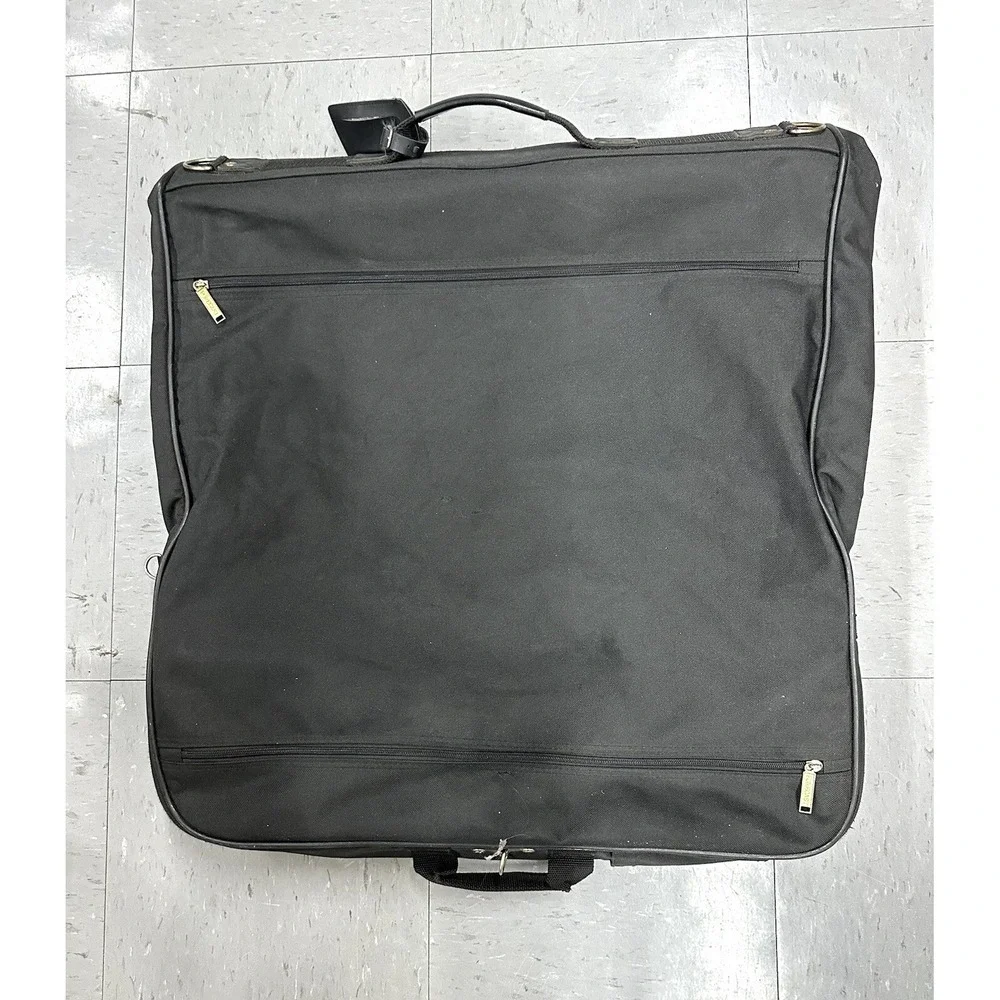 FORECAST Deluxe Garment Bag, Black Canvas (GOOD CONDITION)